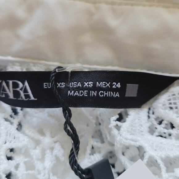 NEW Zara XS crochet lace button up white halter top - Picture 4 of 4